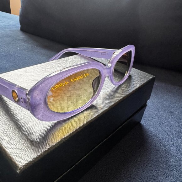 NWT LINDA FARROW CARA OVAL SUNGLASSES IN PURPLE